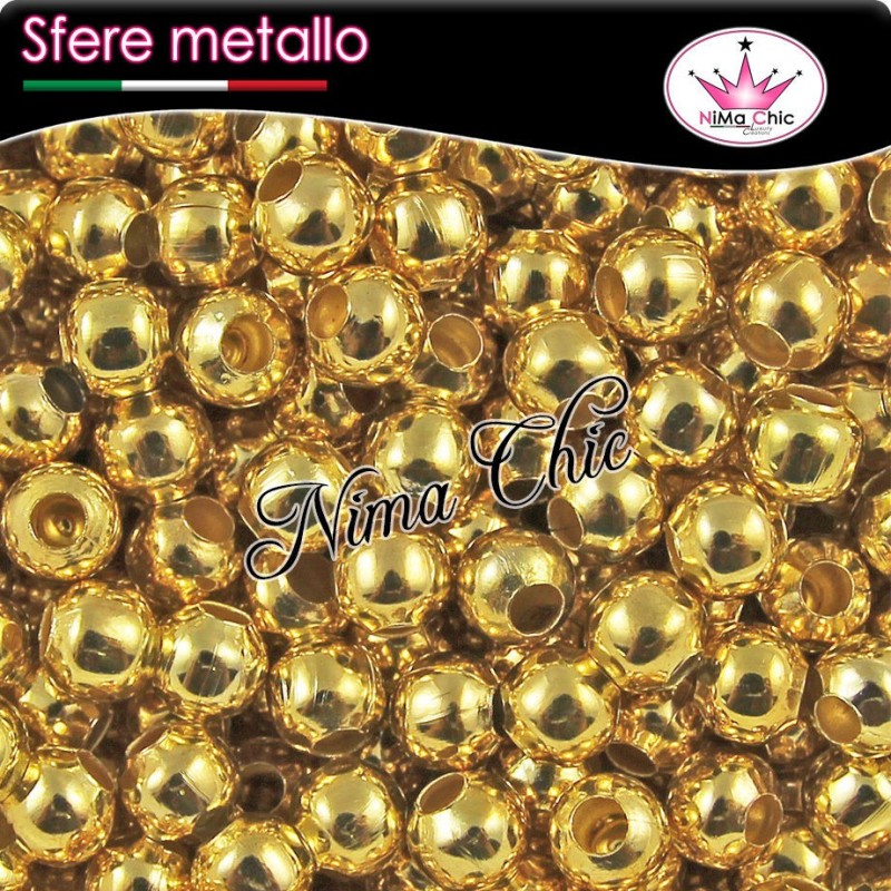 Alzata rotonda in metallo color oro/argento con perline di cristallo e ciondoli Gold s 